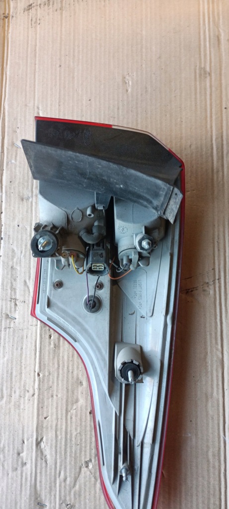 Focus mk3 універсал лампа лівий задній w крила led bm51-13405-g led Доставка