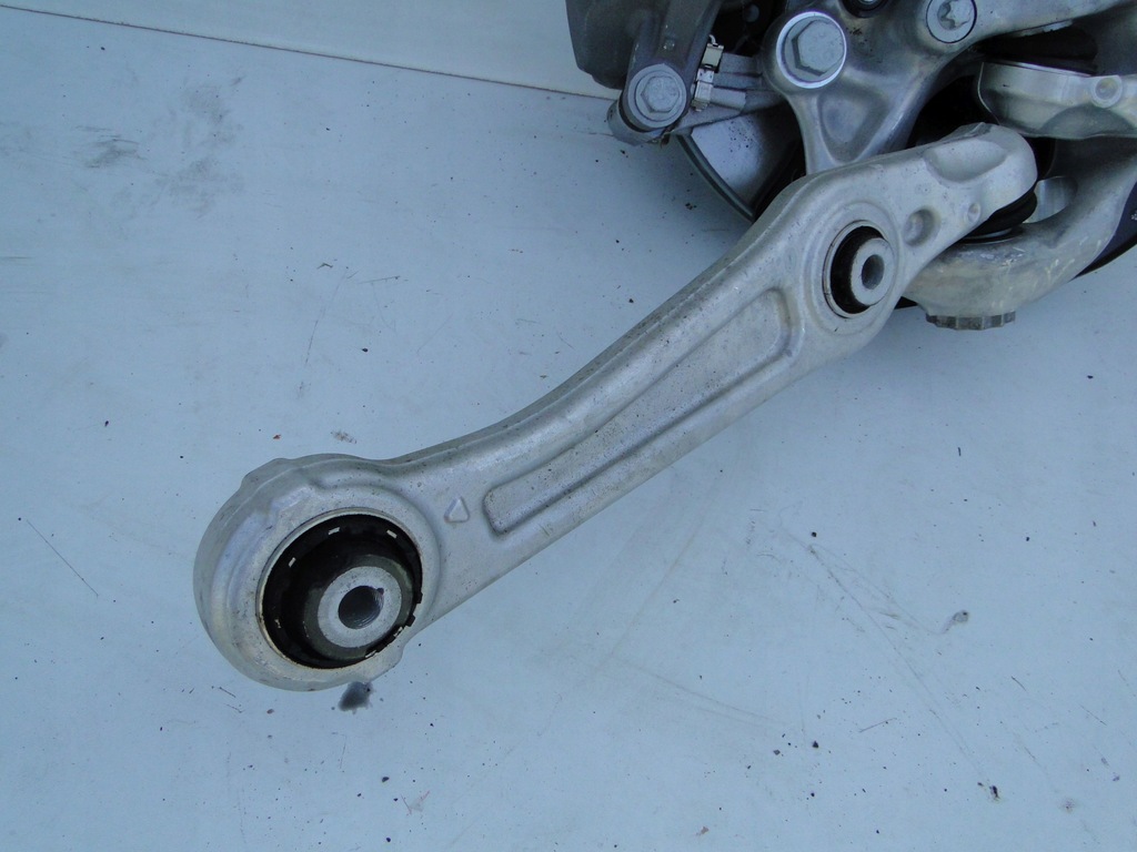 фото №6, Mercedes c klasa 206 w206 поворотный кулак лапа подвеска левая левая