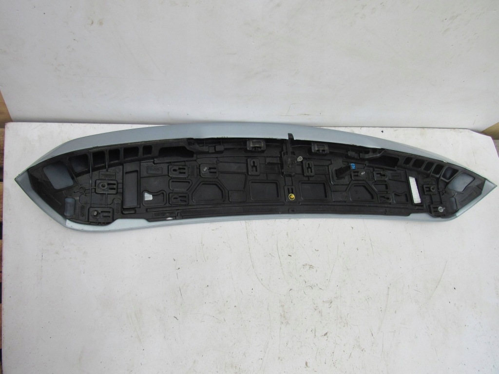 Mercedes gl w166 спойлер крышки задний / багажника a1667930288 a1667900888 Оригинал