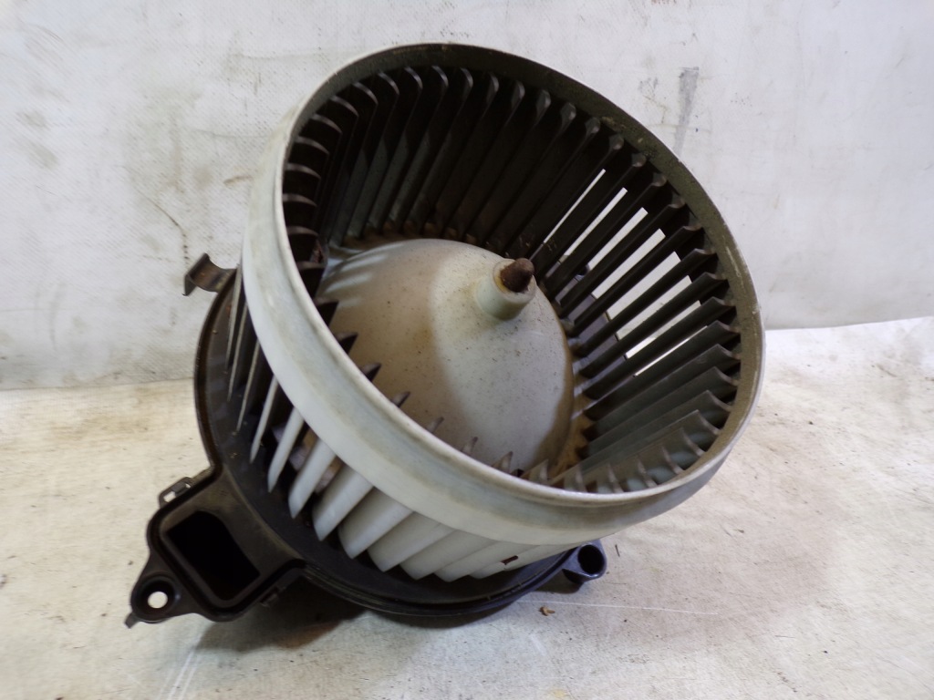 фото №1, Воздуходувка обдув вентилятор peugeot partner 3 iii berlingo 181428100