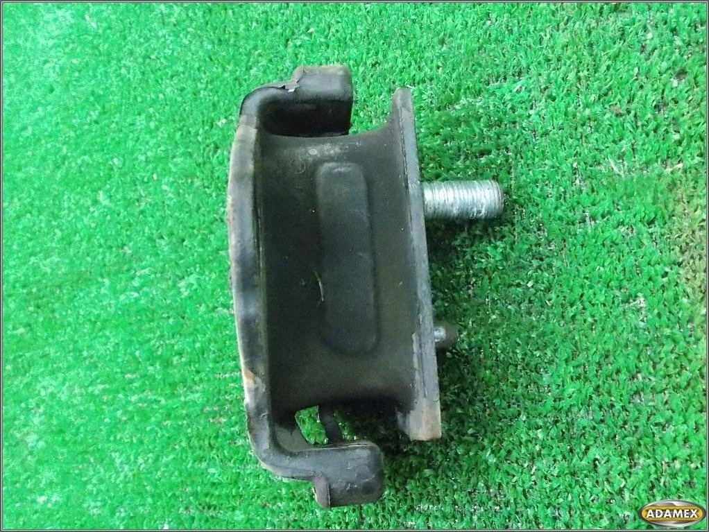 фото №5, Toyota hiace iv 2.4d 00r - подушка двигателя левая