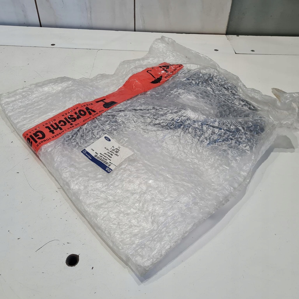 фото №7, Ford c-max 10- захист сидіння передній оригінальний номер 1800263