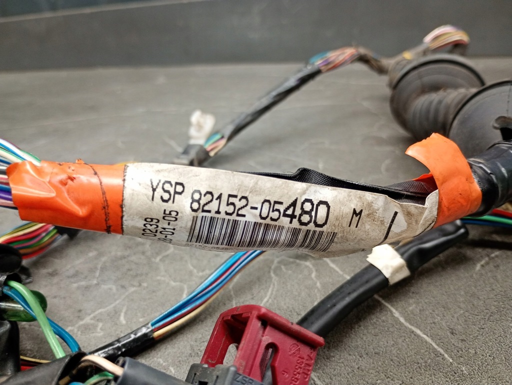 82152-05480m джгут двері правий задній toyota avensis t25 2.0d4d kombi Київ