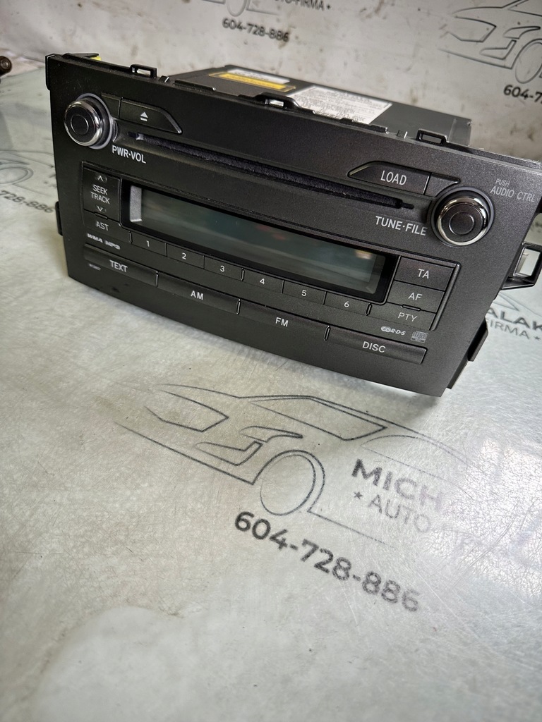 фото №1, Toyota auris i радіо автомагнітола cd 8612002570