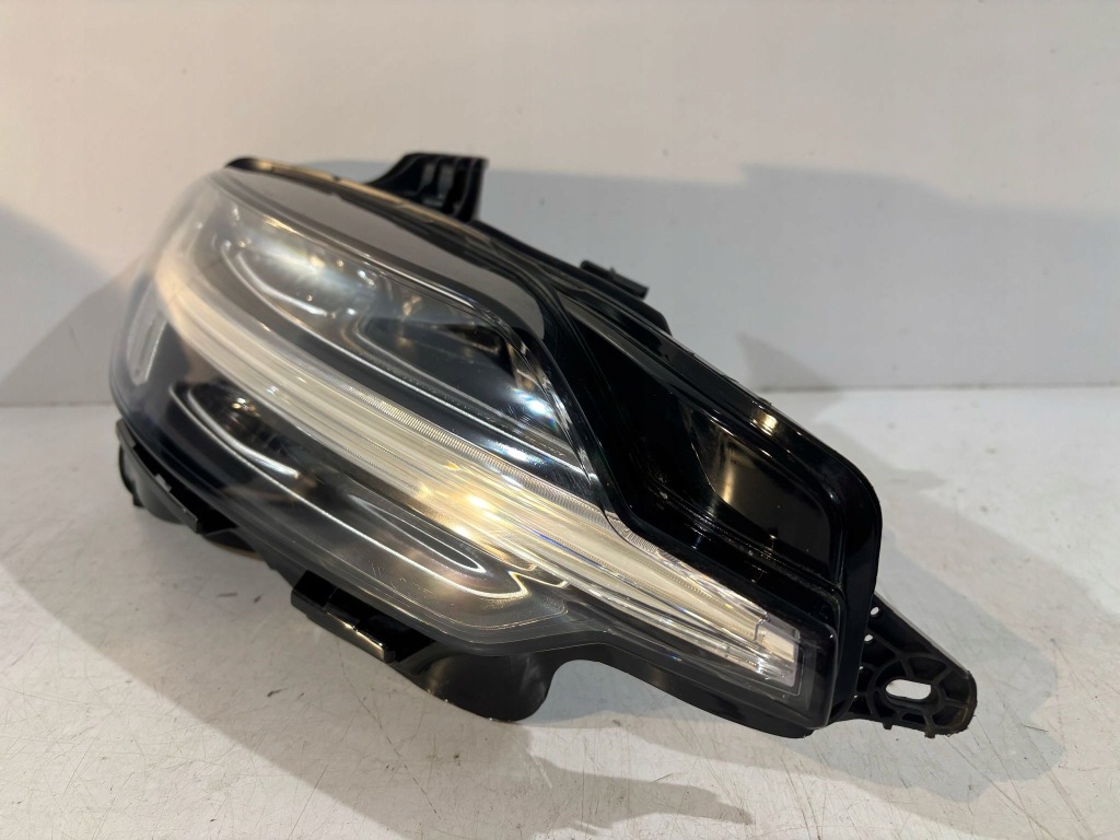 Купить Volvo s60 v60 фара full led active r - 17479