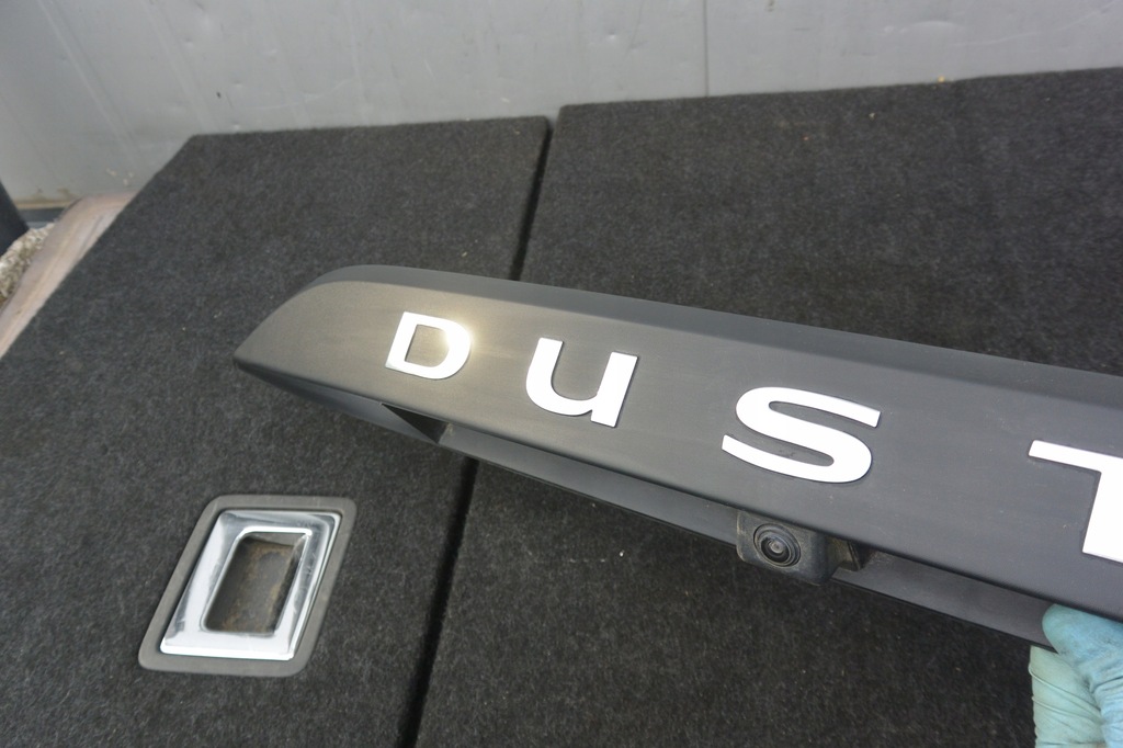 фото №7, Накладка кришки багажника камера kpl оригінал dacia renault duster ii