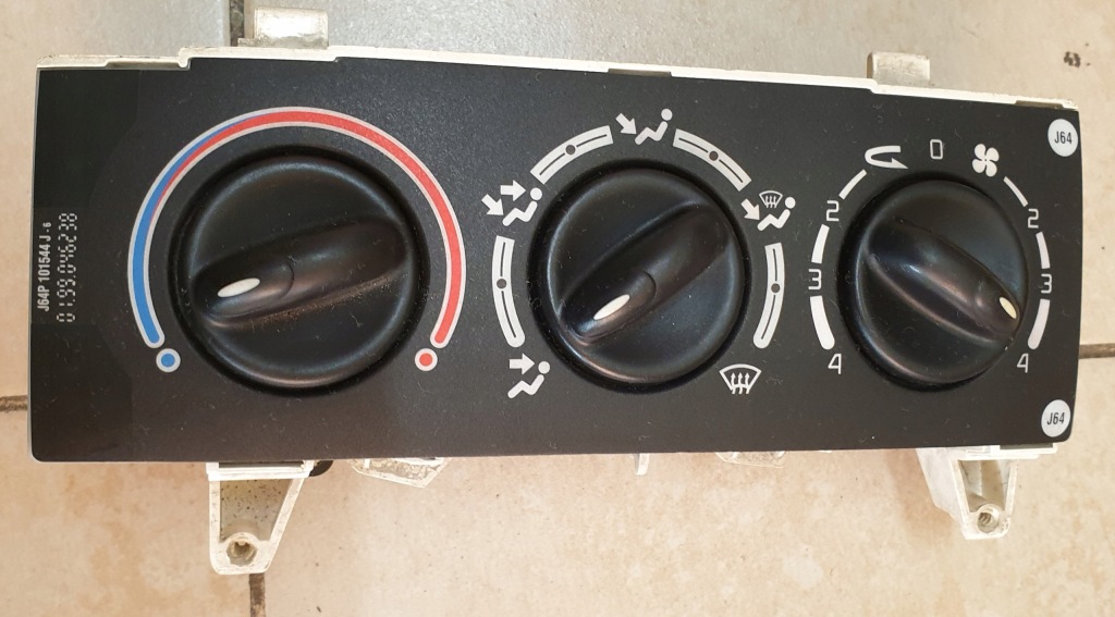 фото №11, Панель керування вентиляція renault scenic i 651947u