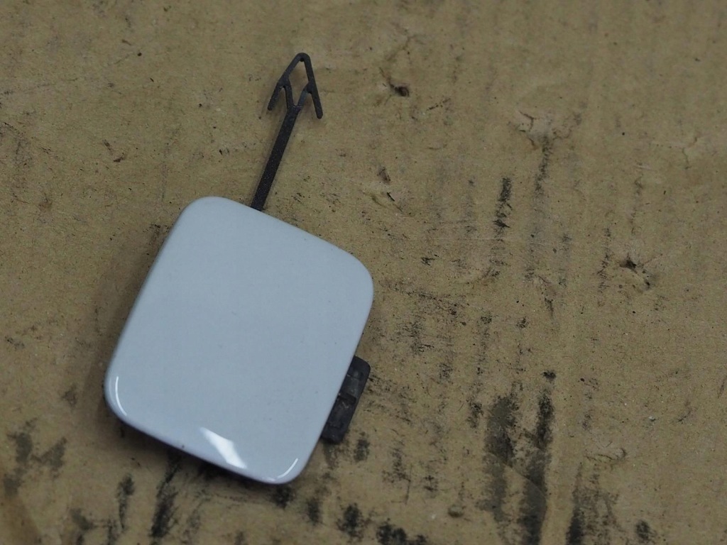 фото №2, Заглушка фаркоп бампера задняя audi tt 8s0807441a