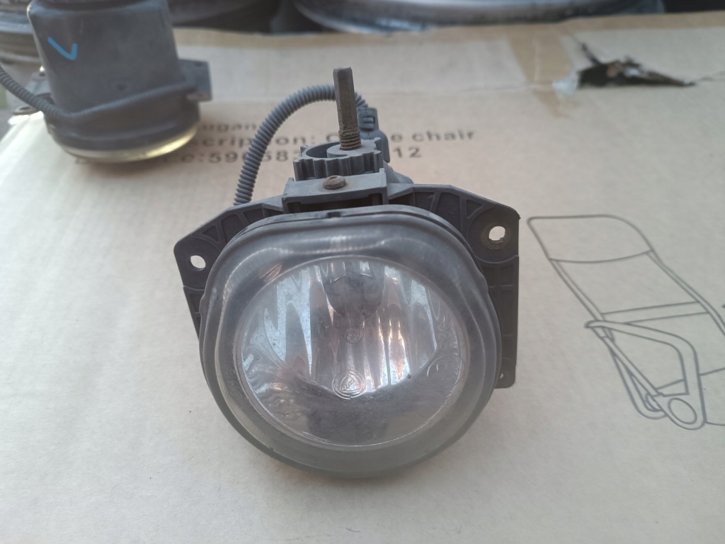 Купити Alfa romeo 156 fl рестайлінг  протитуманна фара правий