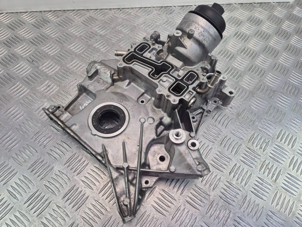 Mercedes e300 w213 крышка распределительного вала a2640150100 Недорого