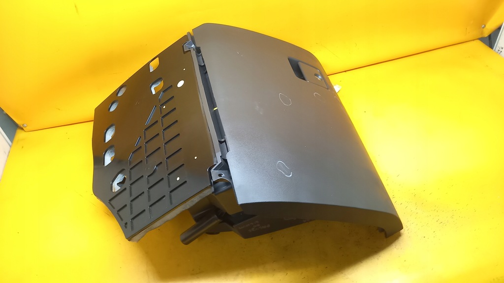 фото №7, Бардачок пасажира vectra c 02-05r 9181311