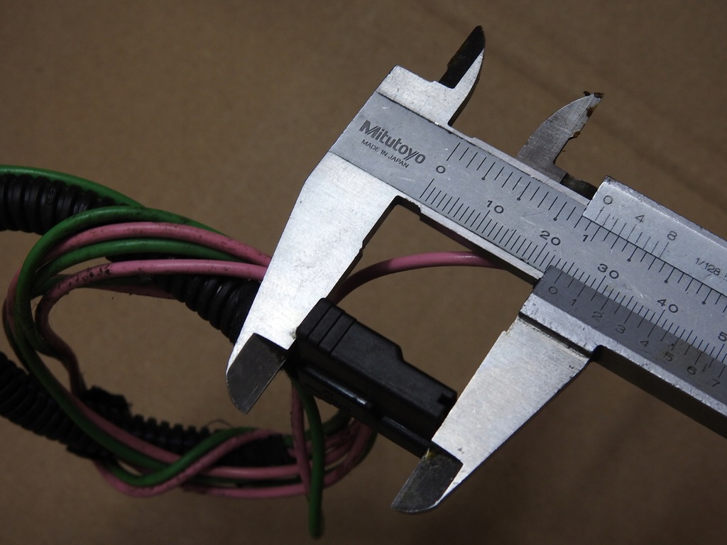 фото №5, 2x штекер насос омывателя 71719636 fiat panda ii