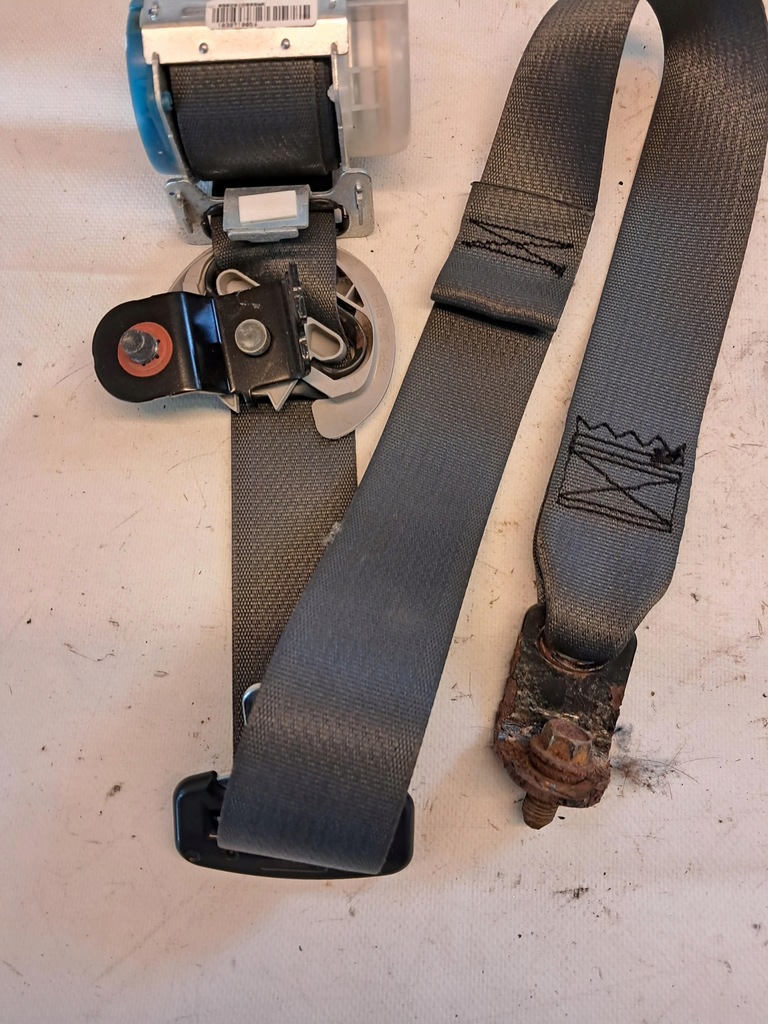 фото №2, Pas безопасности правый задняя 2 ряд kia carens iii