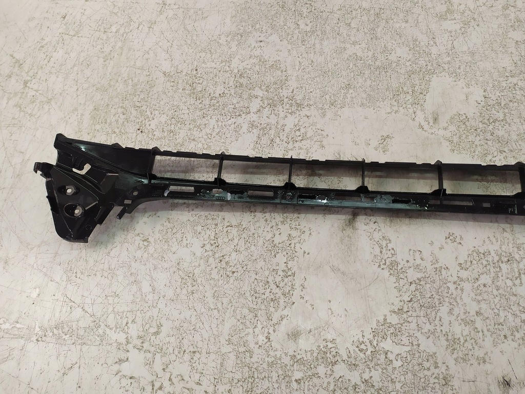 фото №13, Решётка нижняя средняя audi a6 c8 4k0807683