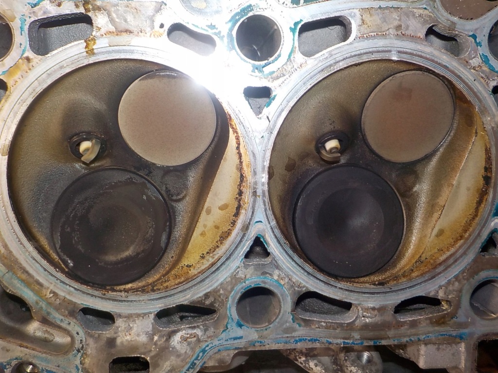 Mercedes-benz w169 1.5b головка двигуна 266940 r2660160401 Оригінал