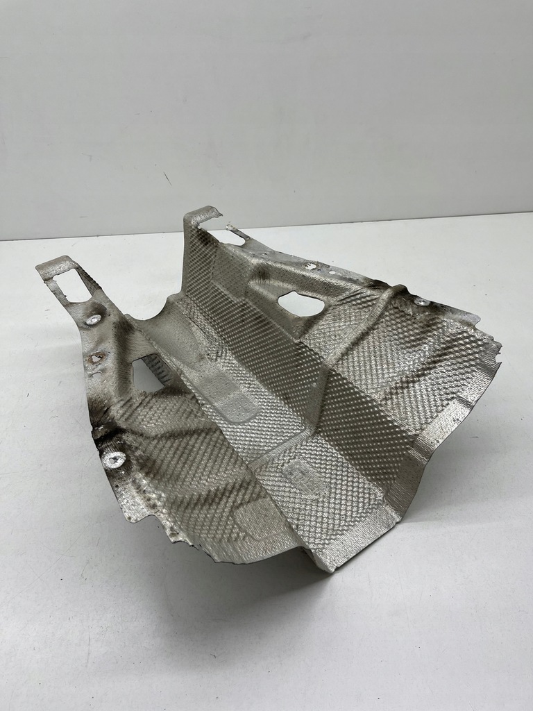 фото №11, Audi a7 a6 c7 защита тепловая туннель среднего коробки