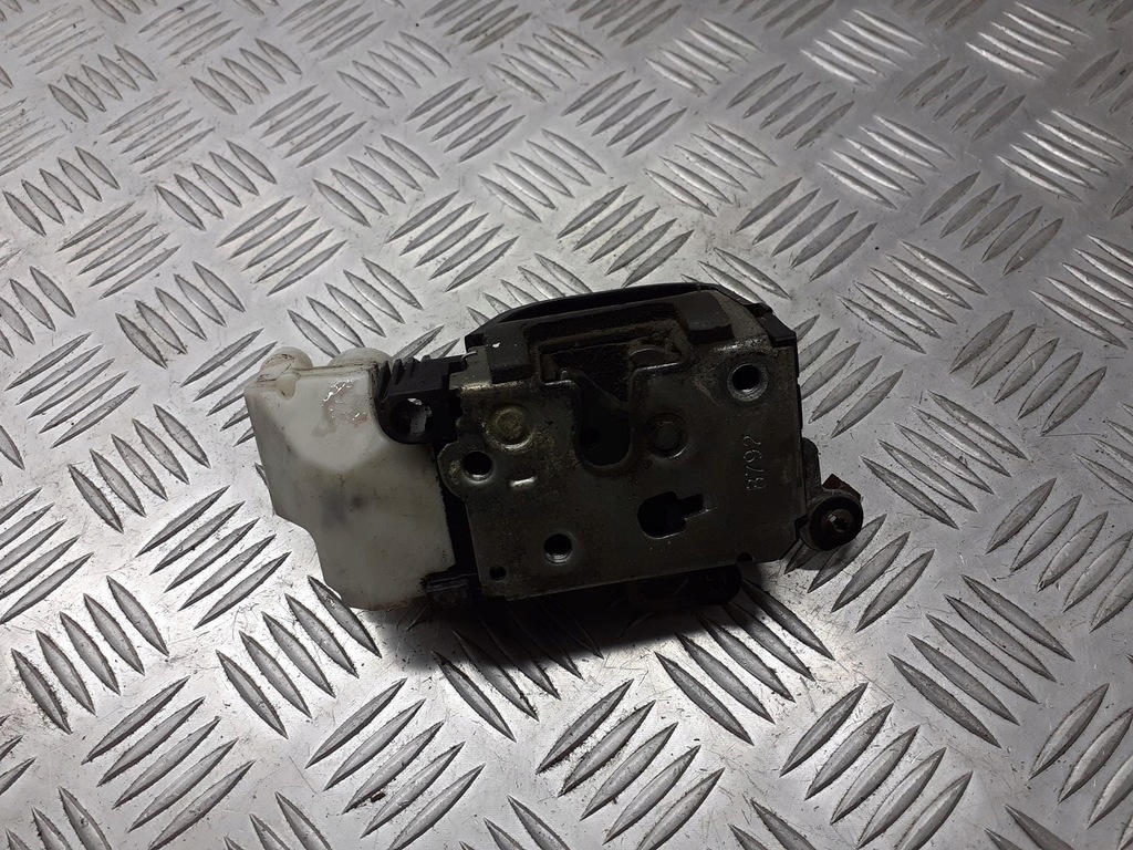 фото №2, Замок дверь правый перед alfa romeo 147