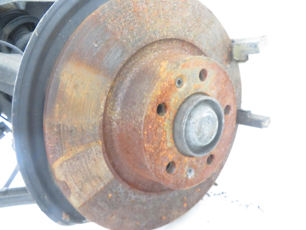 фото №8, Подрамник задняя peugeot 407 coupe