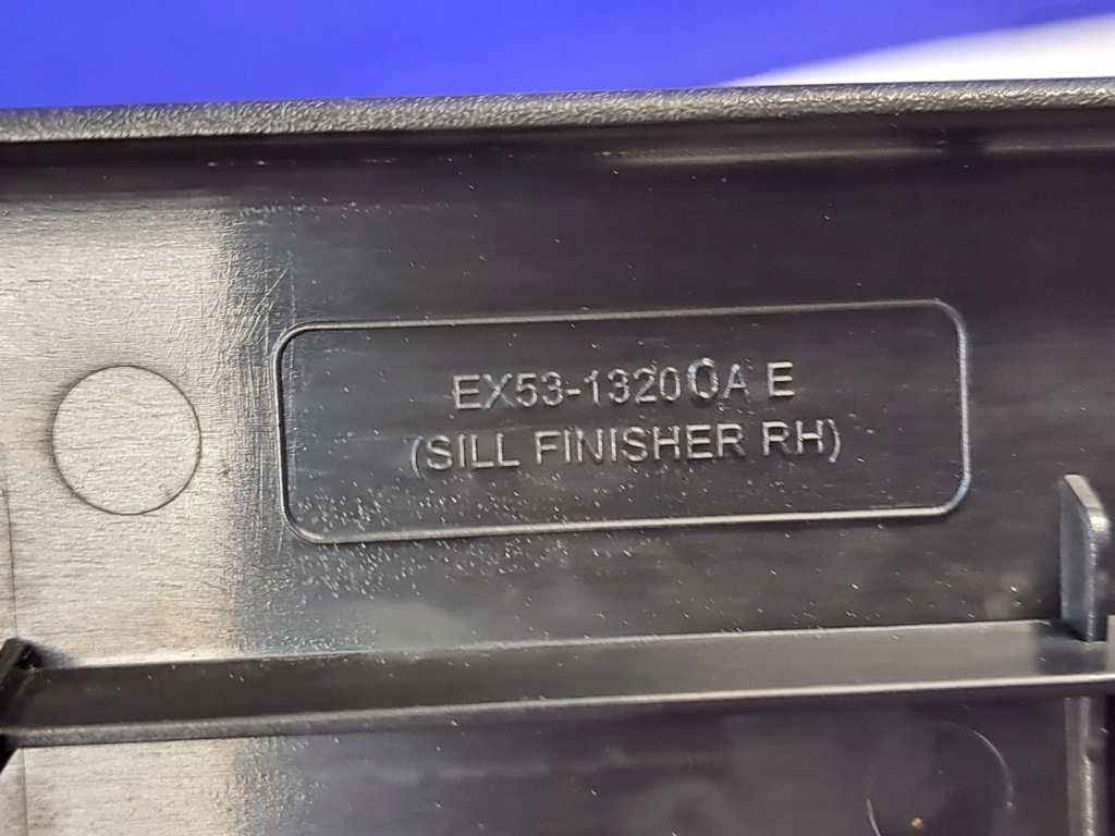 фото №4, Jaguar f-type 2016 пороги