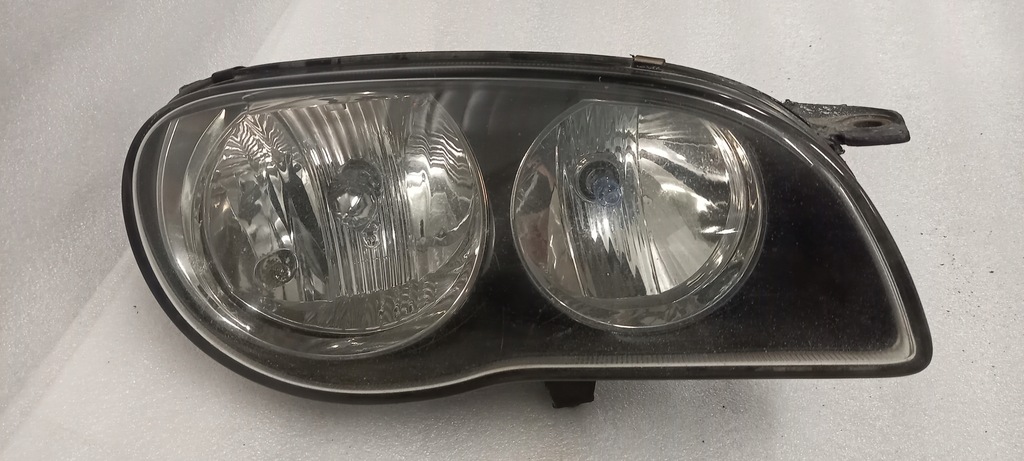 фото №1, Лампа передняя правая toyota corolla
