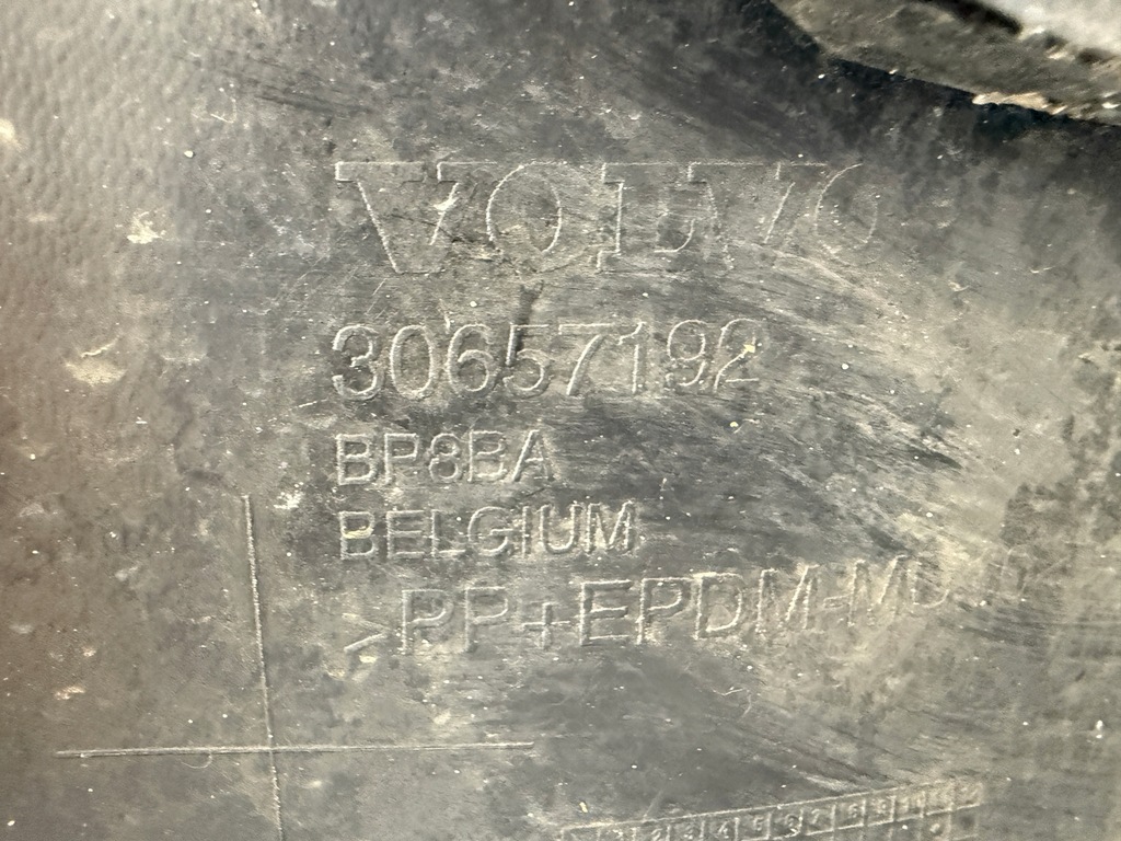 фото №11, Бампер перед передній volvo c30 i омивачі 30657188 30657192