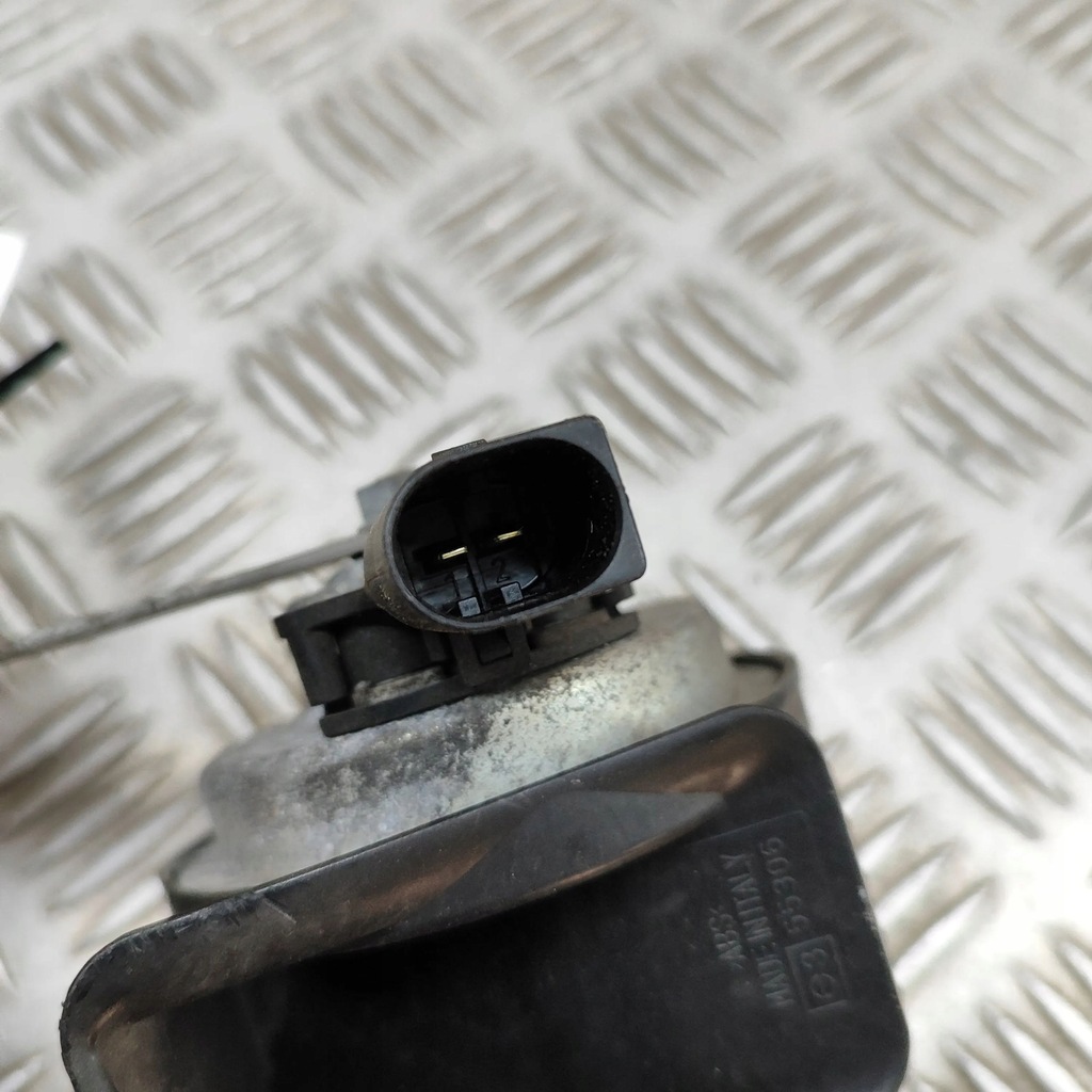 фото №7, Bmw x5 f15 2015 клаксон