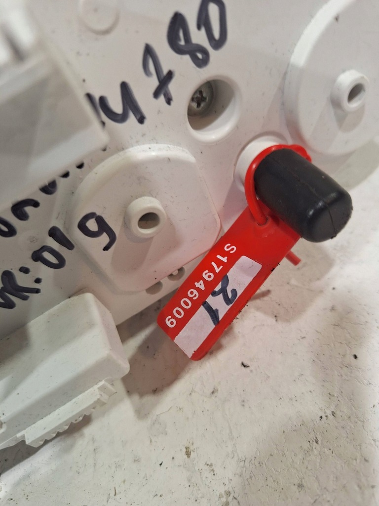 фото №7, Лічильник 9822774780 peugeot 308 ii lift 1.5 hdi