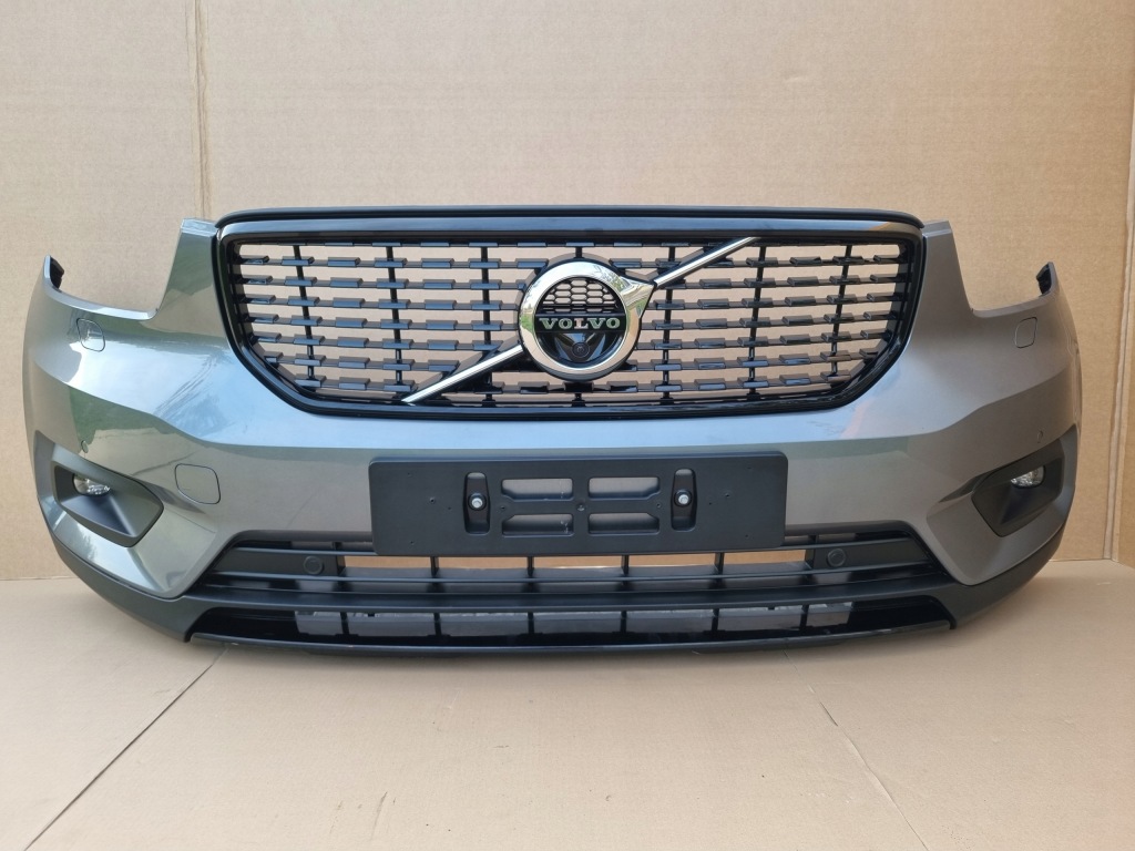 фото №1, Volvo xc40 r-design бампер передний перед 4x pdc омыватель камера