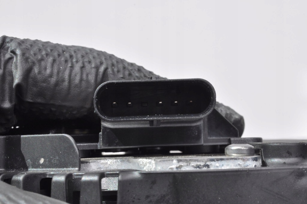 Peugeot 3008 2 208 2 1.2 гібрид генератор 9859576280 Київ