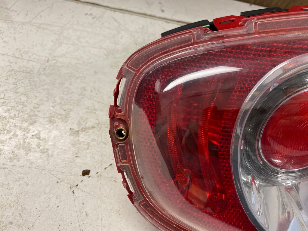 фото №3, Mini cooper r56 лампа правий задня 7255912