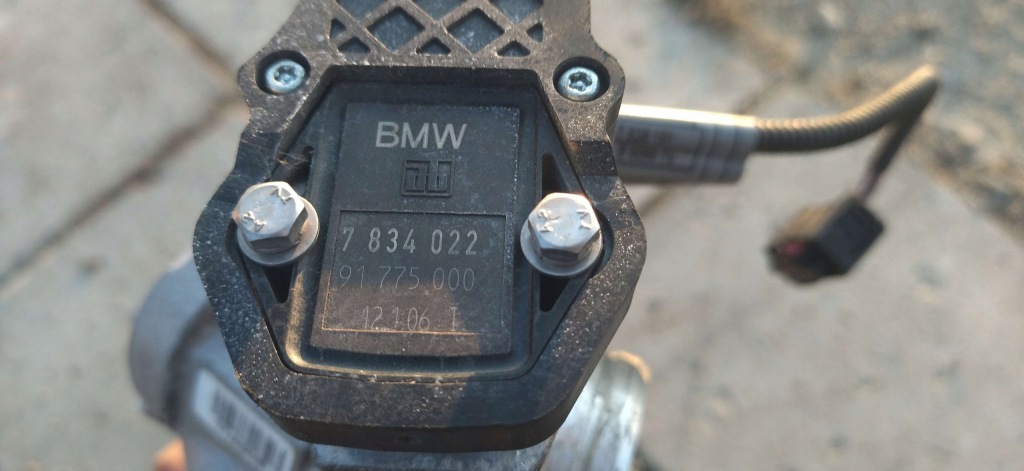 Bmw e60 m5 e63 e64 m6 дроссельная заслонка сигнальные трубы левая правая 7834022 7834834 Цена