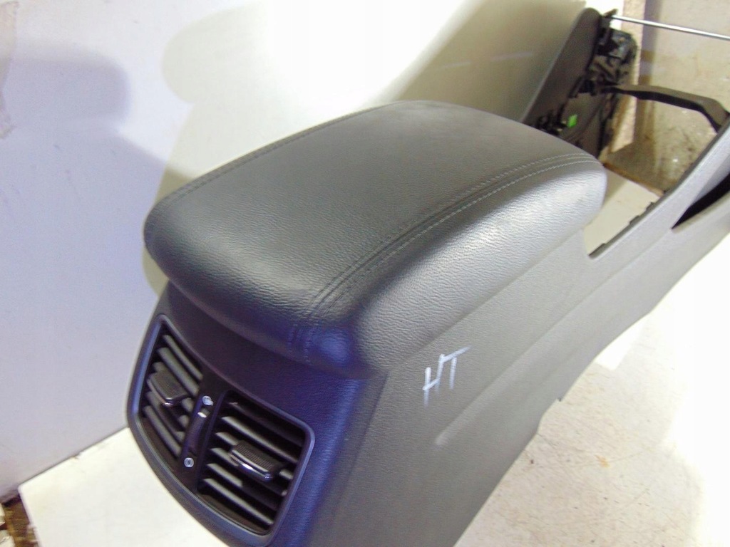 фото №6, Туннель средний подлокотник hyundai tucson iii