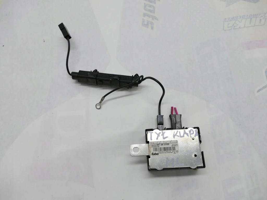 фото №1, Mercedes ml w163 усилитель антенны модуль