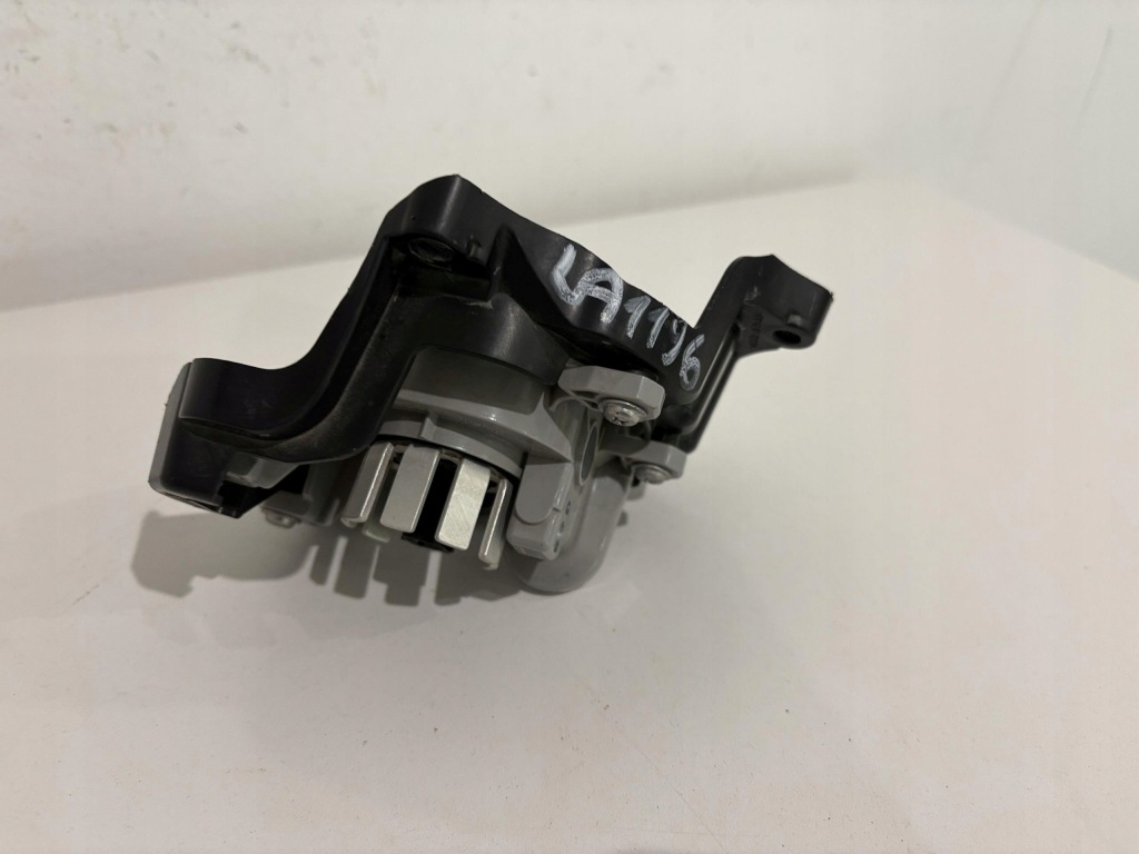 фото №4, Toyota yaris cross протитуманна фара лівий перед led рамка протитуманної фари 52113-0d230 koito