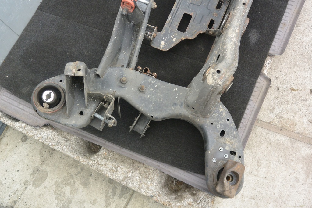 фото №10, Балка подрамник подвеска задняя maserati quattroporte vi ghibli iii 2wd sq4