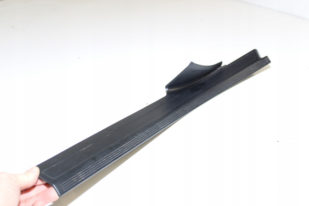 фото №1, Bmw e38 728 молдинг поріг ліва задня 8150159