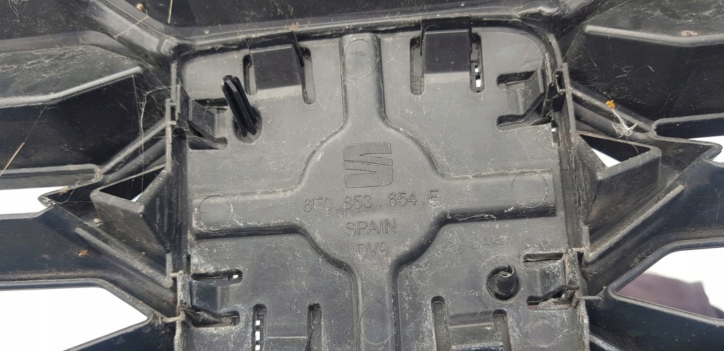 фото №5, Seat ibiza v 6f0 16-20 решётка радиатора решётка радиатора хром