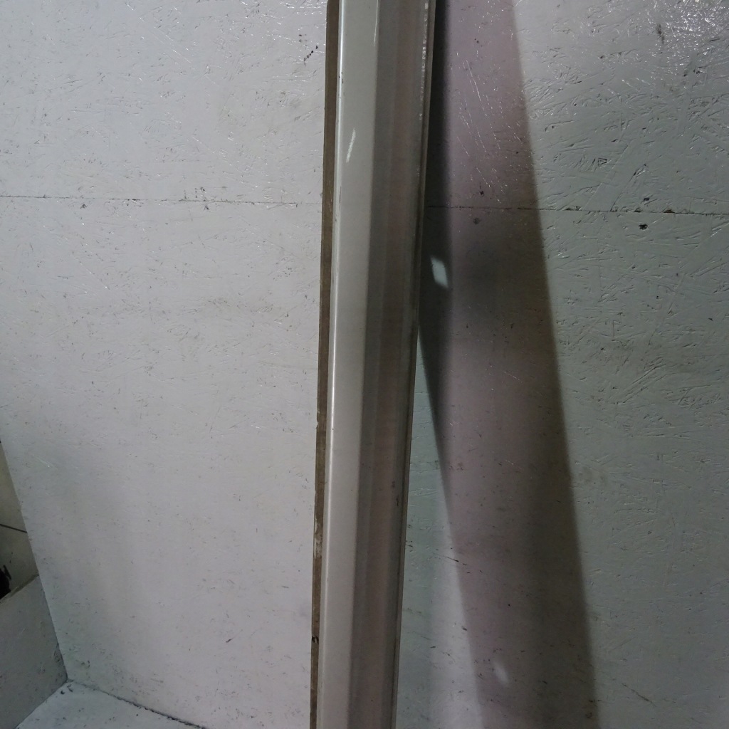 фото №3, Subaru legacy v kombi молдинг порог правая