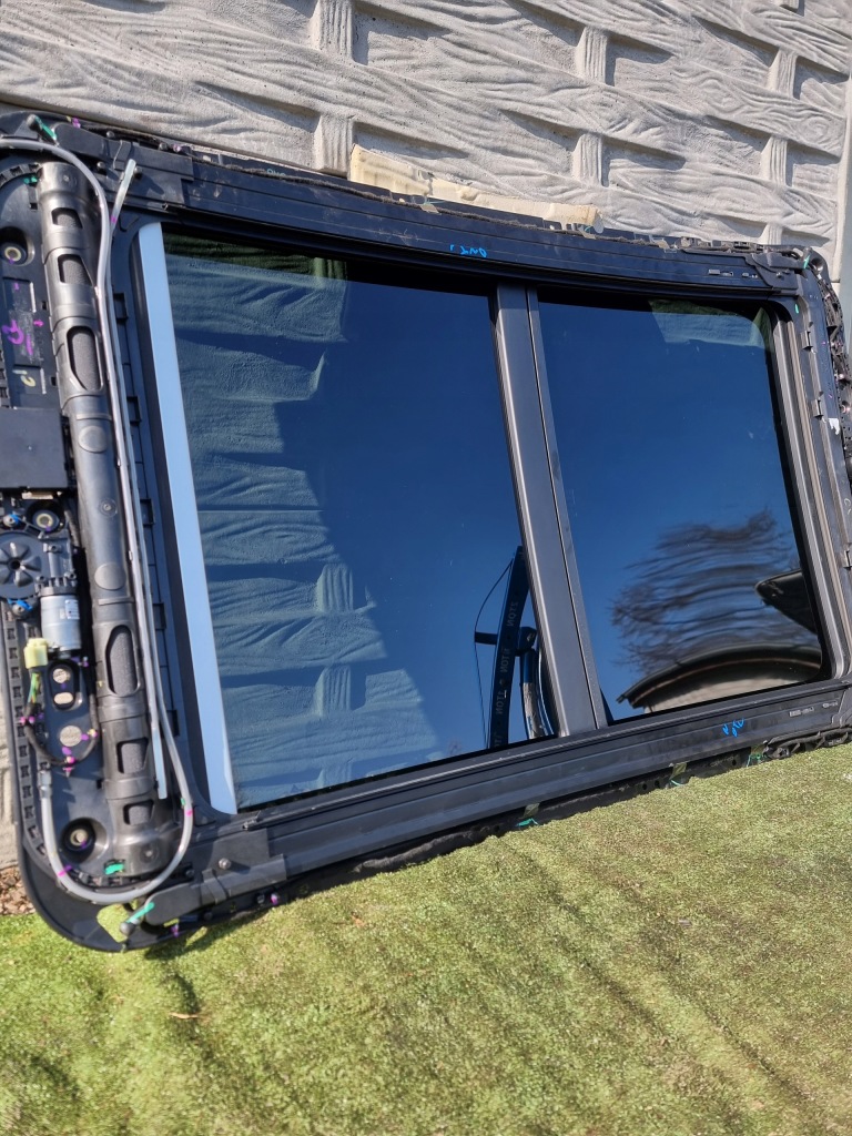 Audi q5 sq5 80a s-line панорама люк Недорого