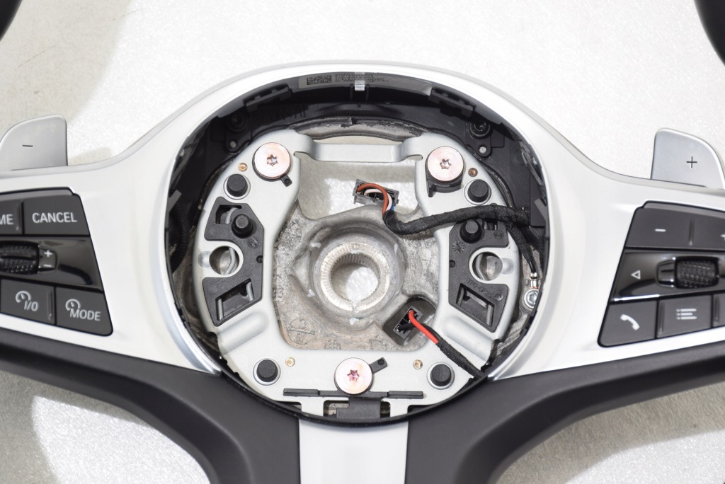 фото №10, Bmw x5 g05 x6 g06 g07 воздуховод m-pakiet вибрации лепестки переключения подогрев оригинал