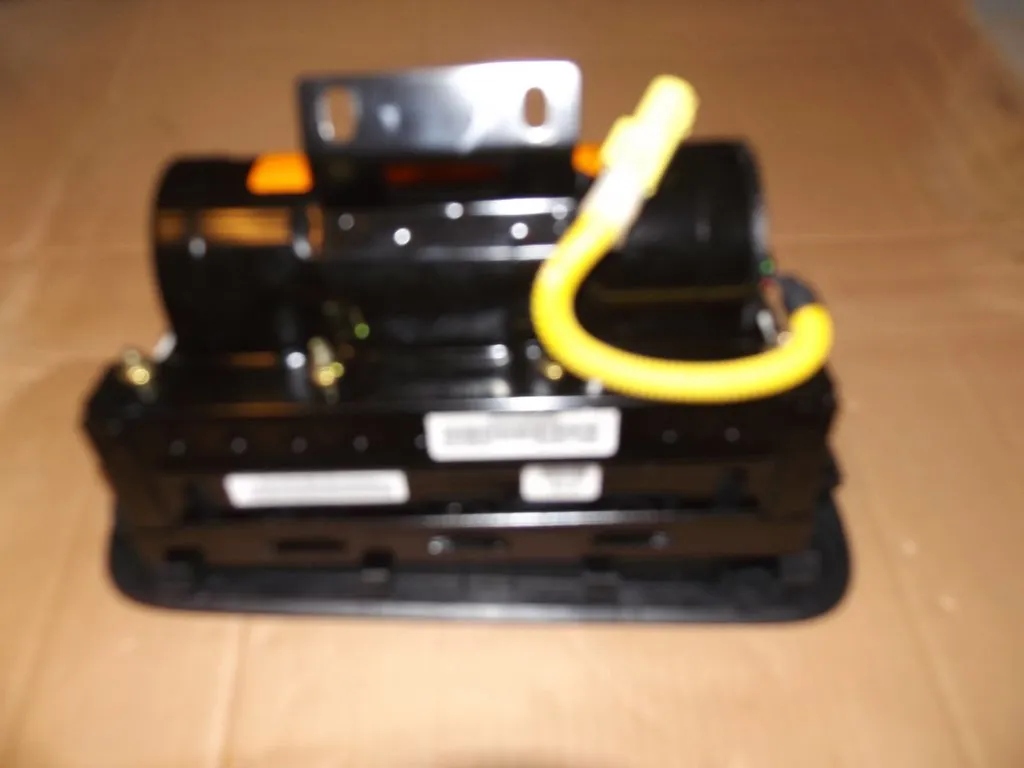 фото №4, Kia rio ii подушка пассажира