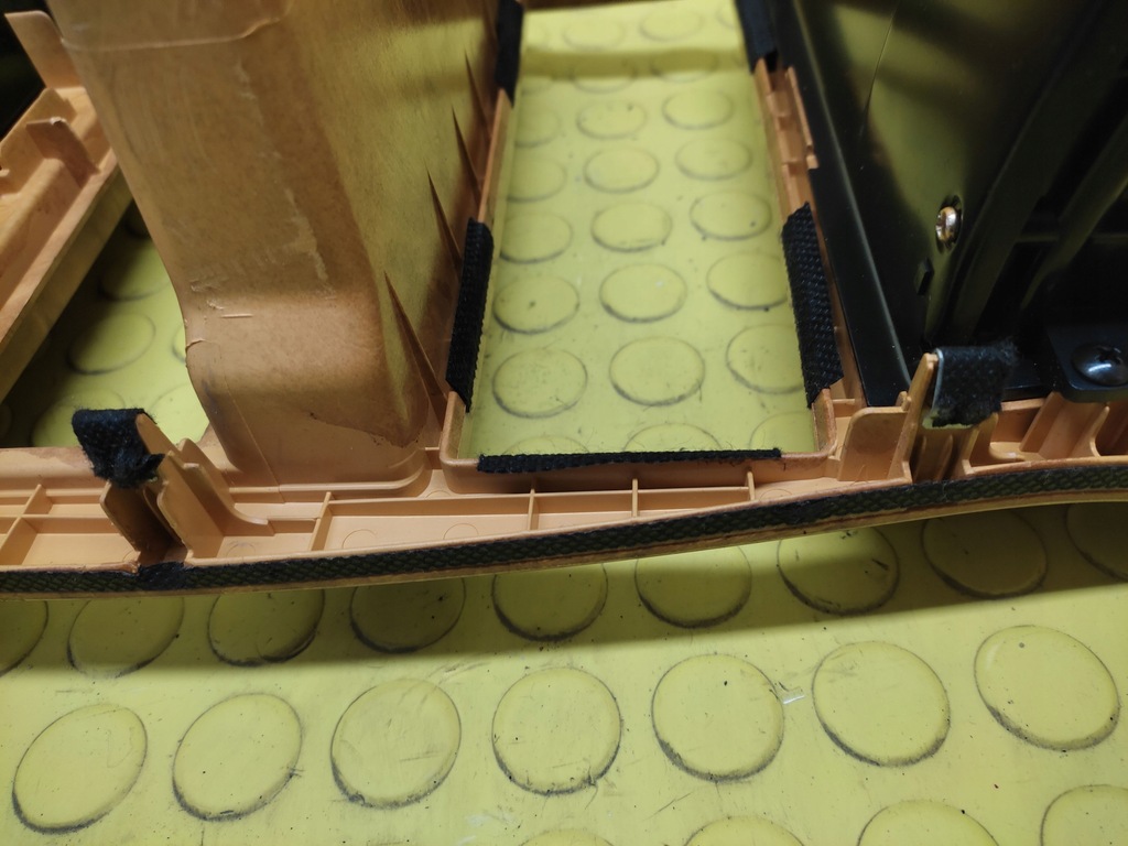 фото №7, Kia opirus панель рамка попільничка