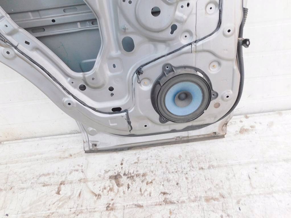 фото №6, Nissan x-trail t30 2005r дверь левый задняя