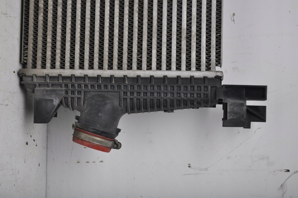 Opel astra j iv 1.6 16v радиатор интеркулер 05400005 Недорого