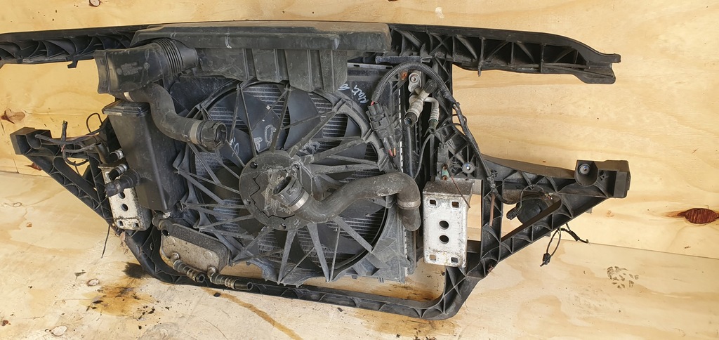 фото №10, Bmw x3 e83 3.0i бензин pas передній підсилювач радіатор вентилятор