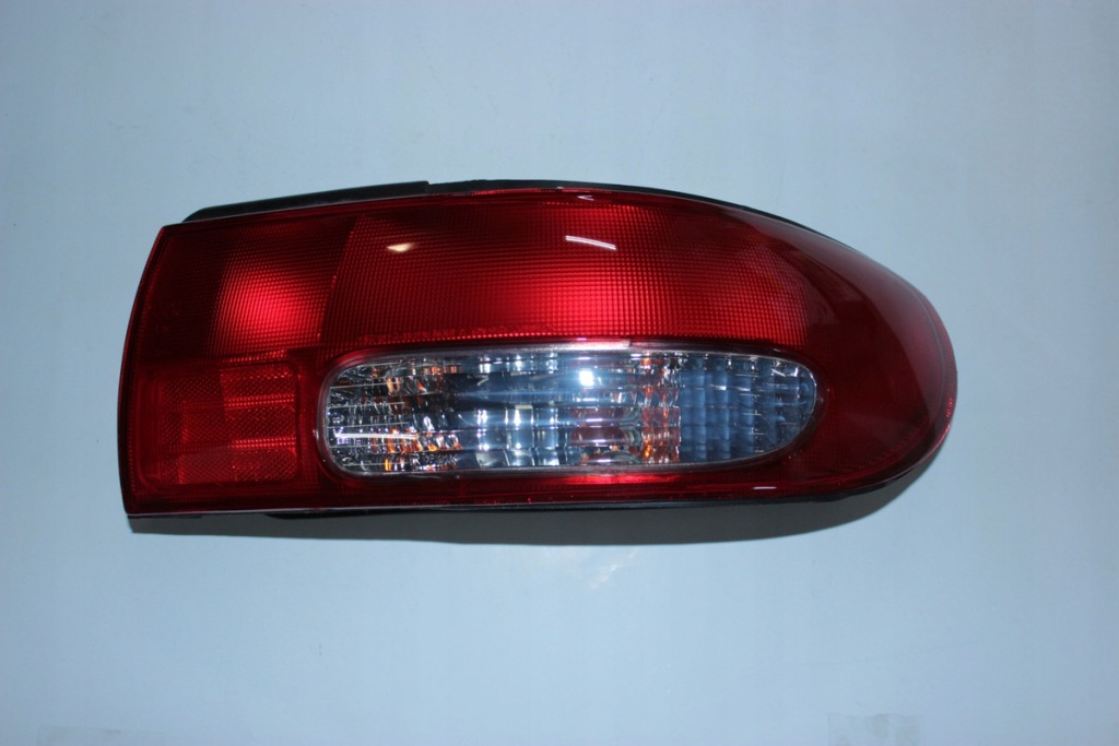 фото №1, Лампа задняя kia sephia 95 - 98 /p/