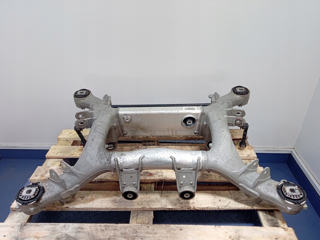 фото №6, Bmw 7 g11 g12 балка подрамник подрамник задняя 6861096