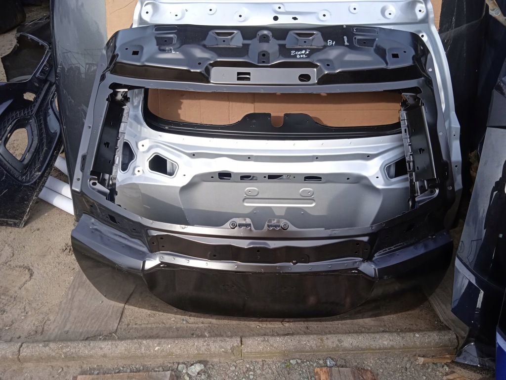 фото №1, Peugeot 2008 ii кришка багажника задня nowa org
