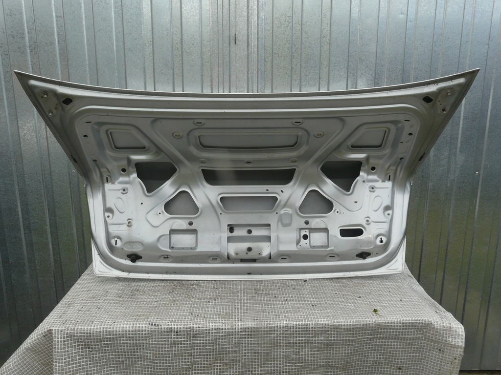 фото №7, Audi a8 d3 крышка багажника задняя ly7w 02-09