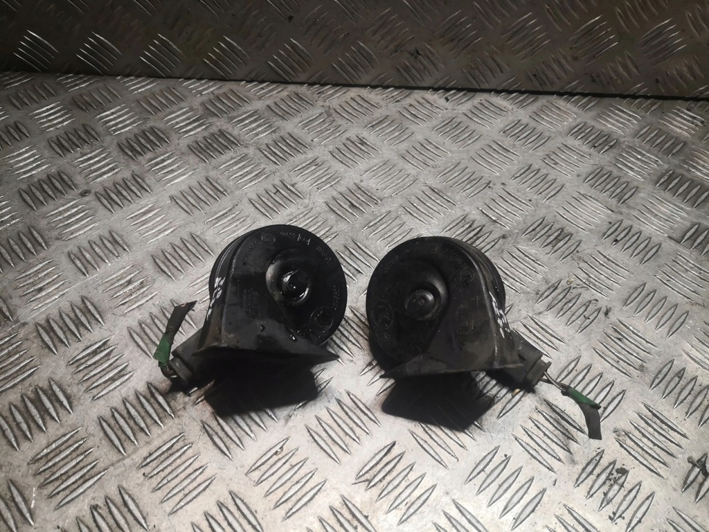 фото №1, Mercedes-benz e w212 2011 клаксон